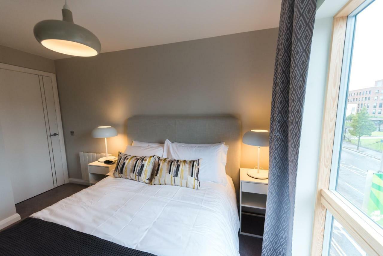5 Star Brand New City Centre Apartment Belfast Exterior foto