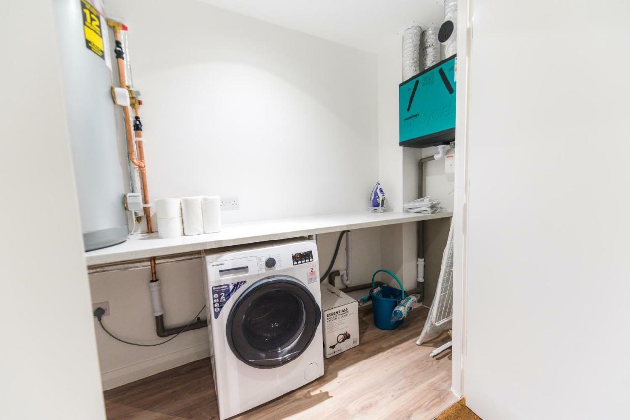 5 Star Brand New City Centre Apartment Belfast Exterior foto
