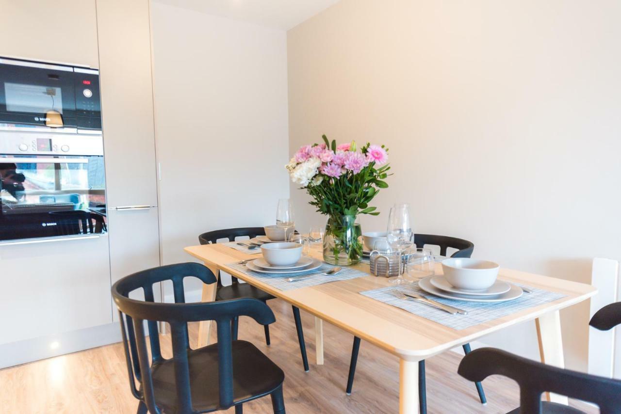 5 Star Brand New City Centre Apartment Belfast Exterior foto